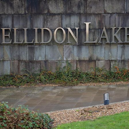 Hellidon Lakes Hotel Давентри Экстерьер фото