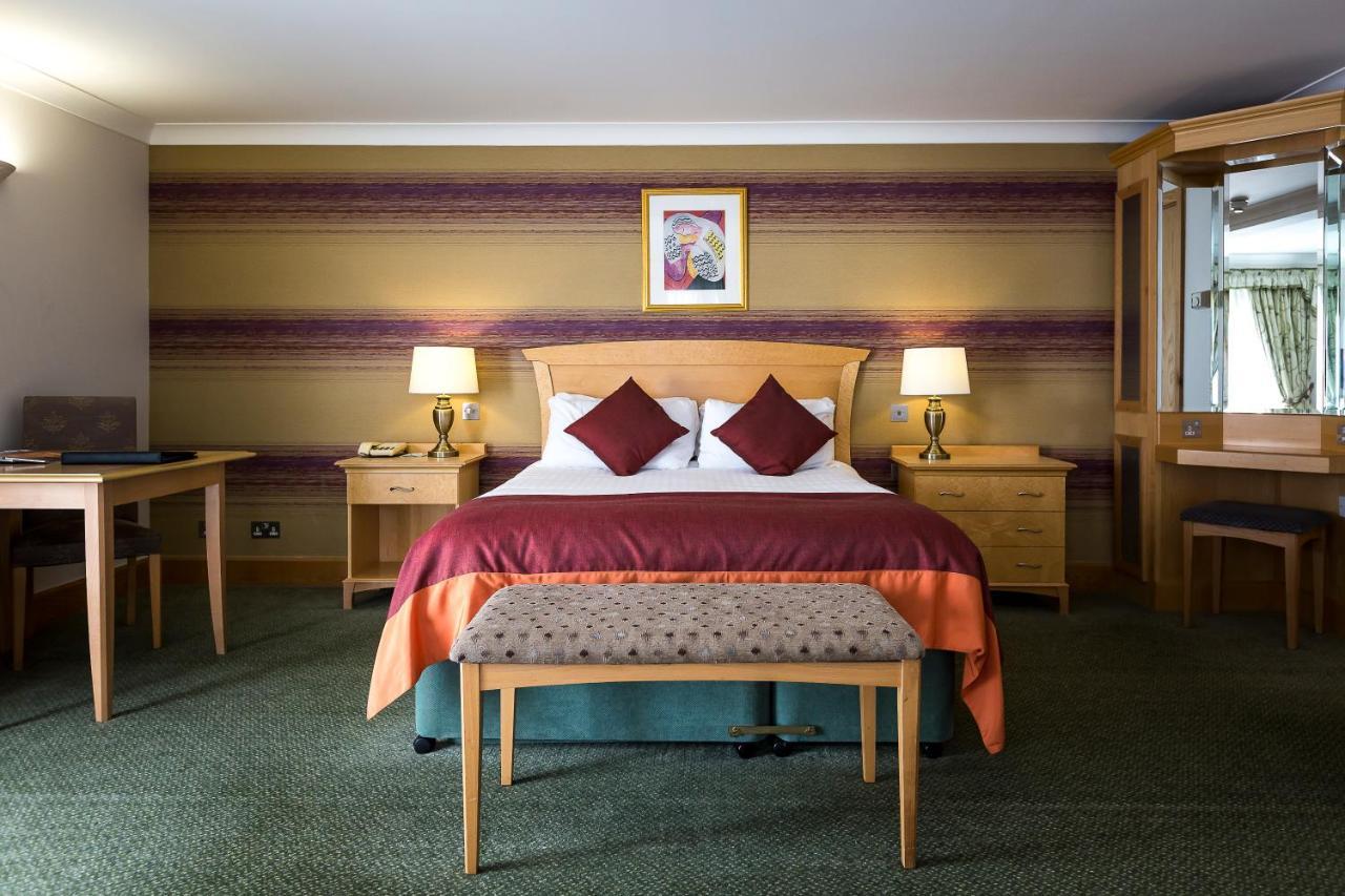 Hellidon Lakes Hotel Давентри Экстерьер фото