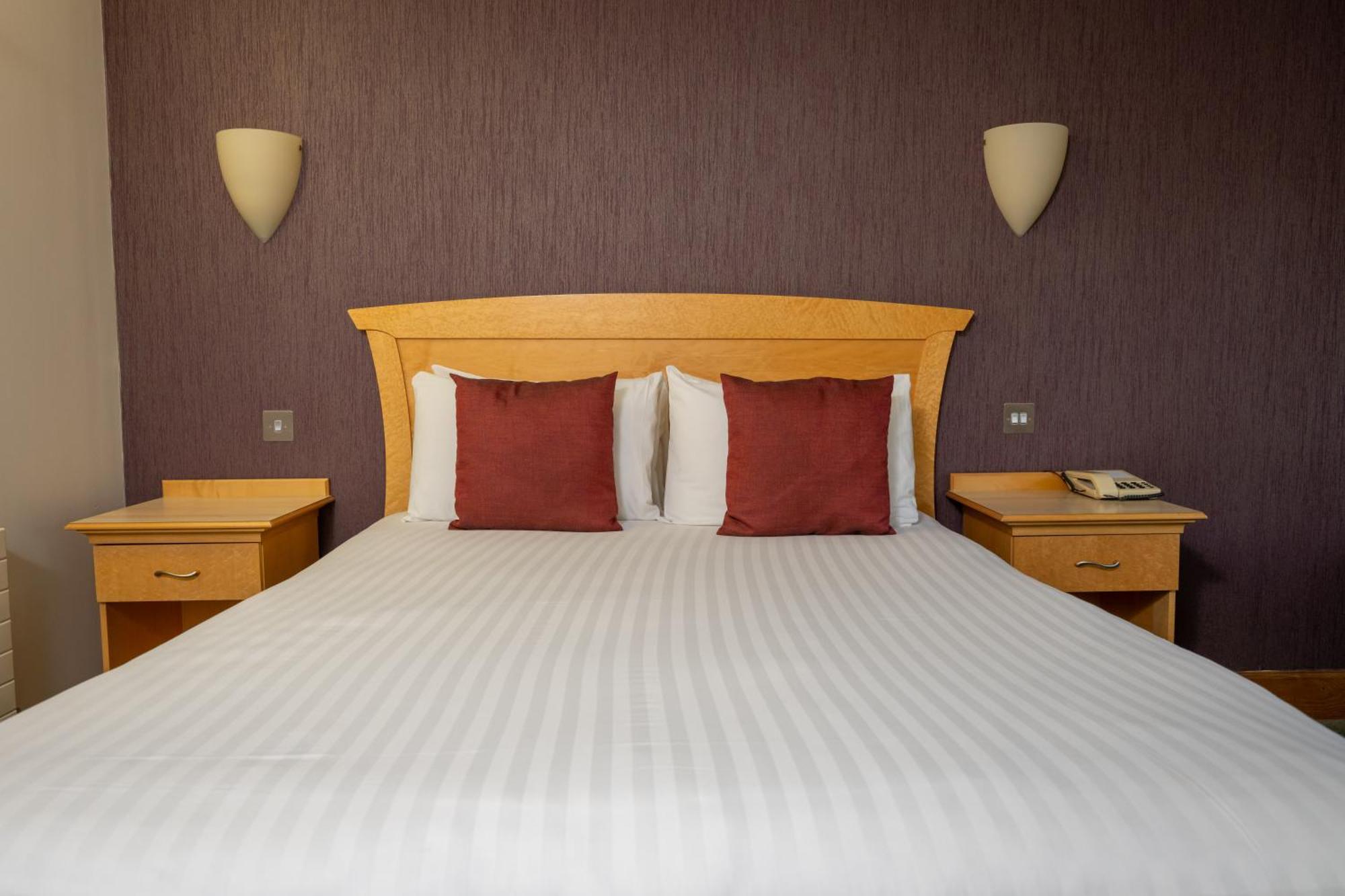 Hellidon Lakes Hotel Давентри Экстерьер фото