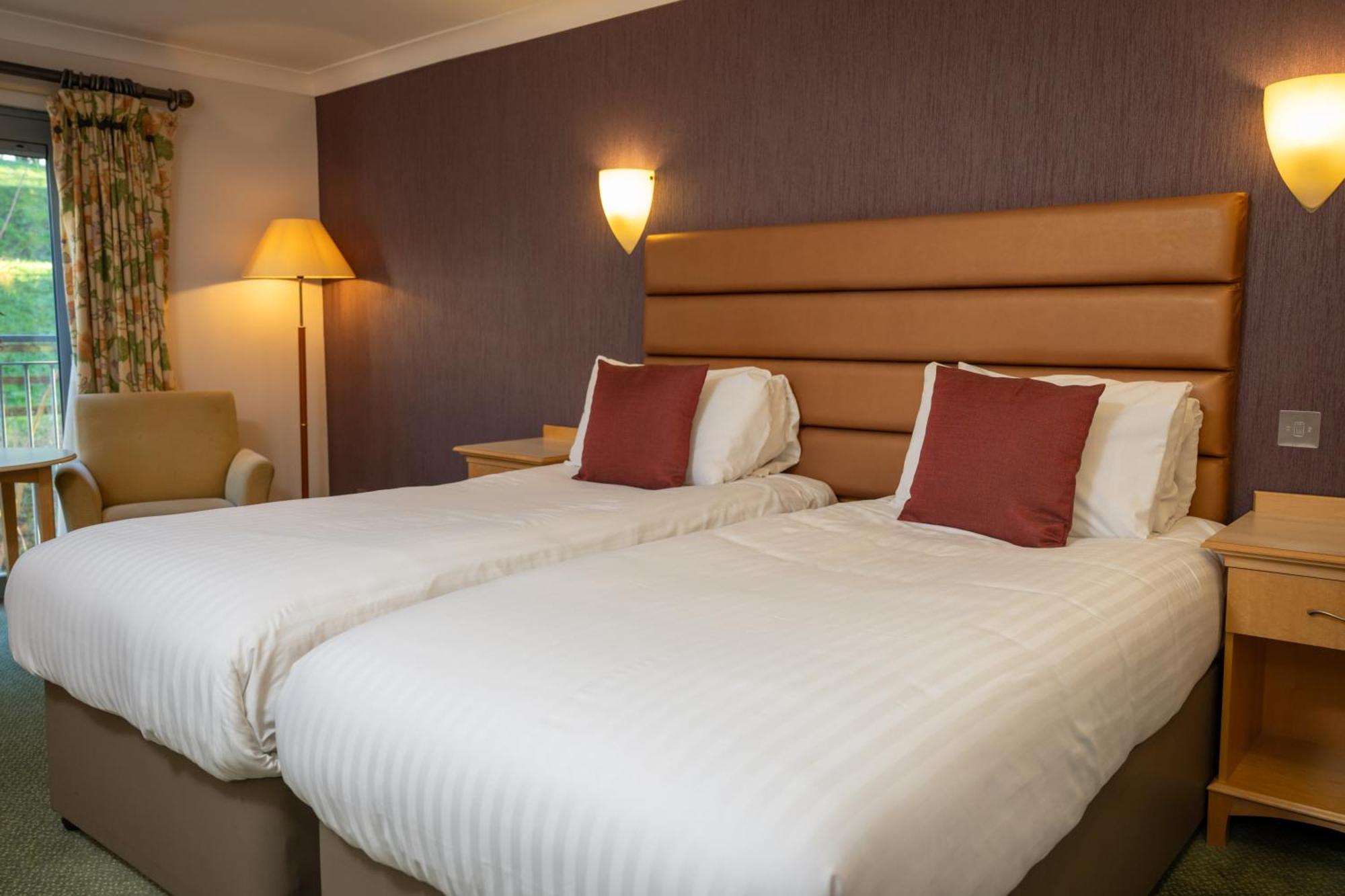 Hellidon Lakes Hotel Давентри Экстерьер фото